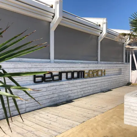 Celebrity Exclusive Cacao * Σάνι Μπιτς