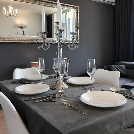 アパート Celebrity Exclusive Cacao サニービーチ